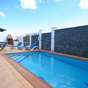  Villa Rosa